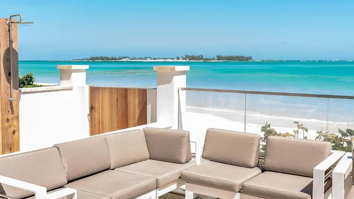 Holiday home 2 Bed Condo At One Cable Beach With Balcony Nassau