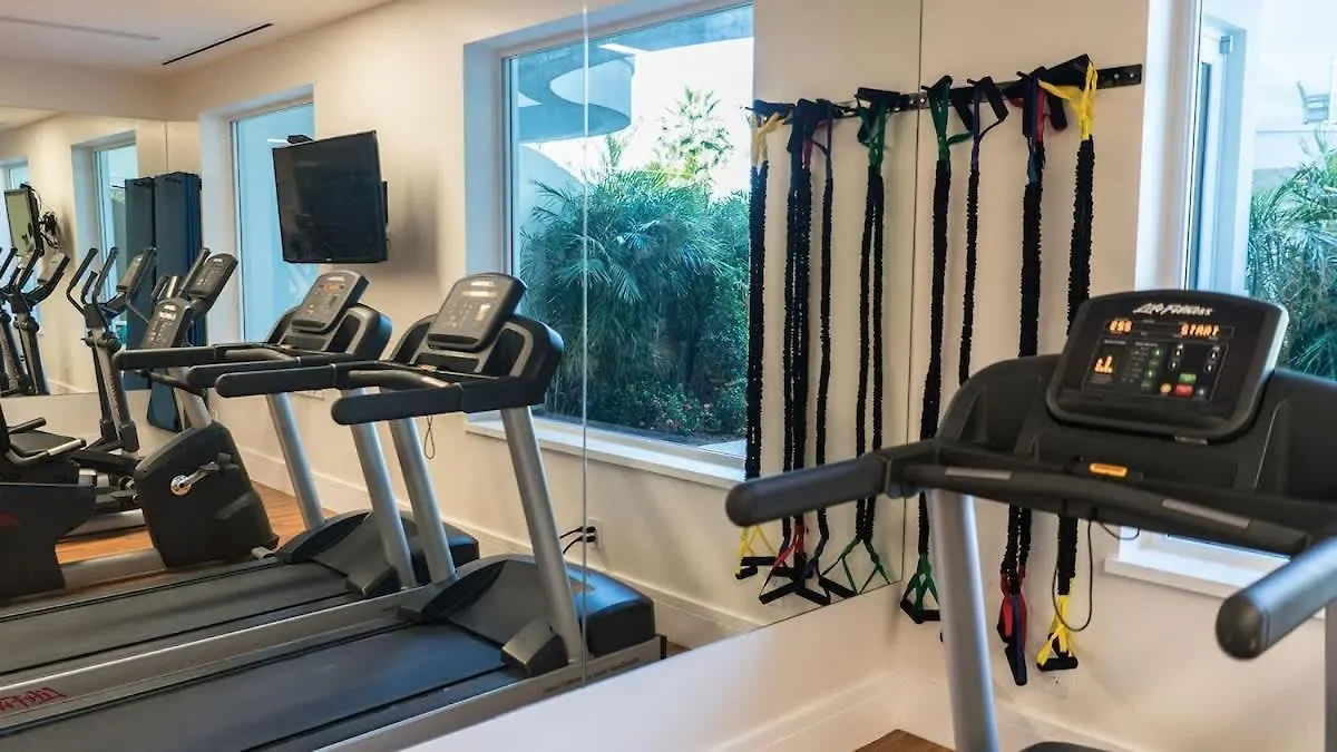2 Bed Condo At One Cable Beach With Balcony Nassau