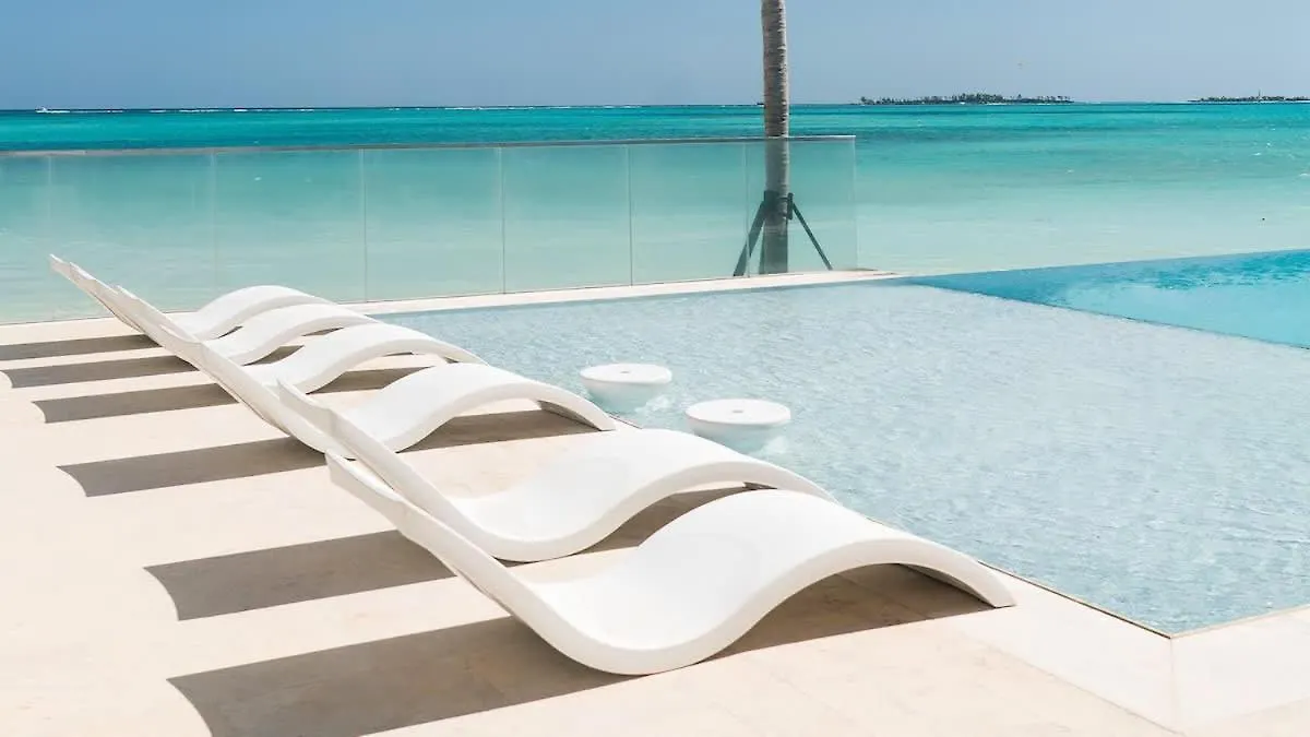 2 Bed Condo At One Cable Beach With Balcony Nassau